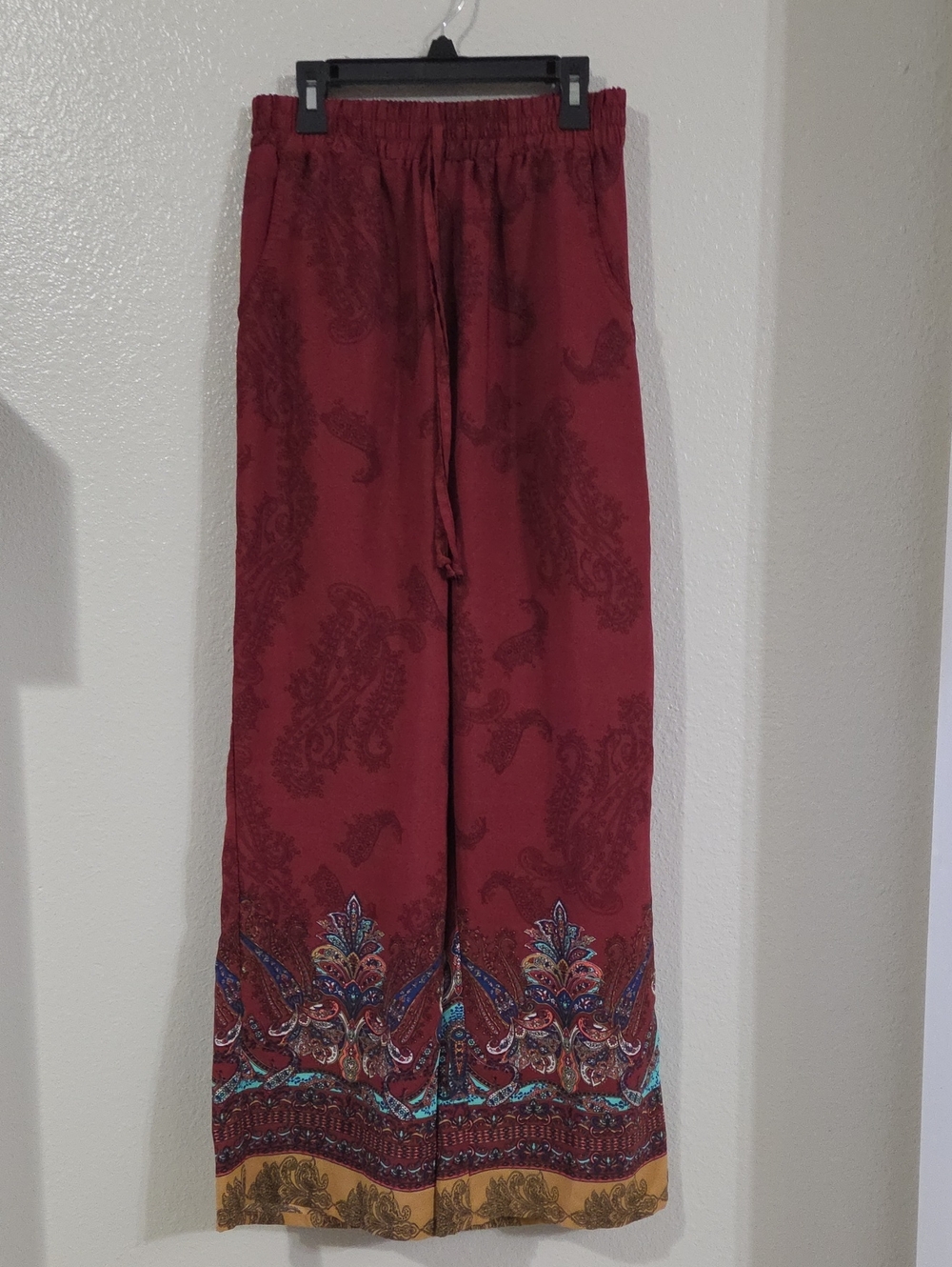 BeBop Maroon Wide-Leg Printed Pants with Multicolor Hem